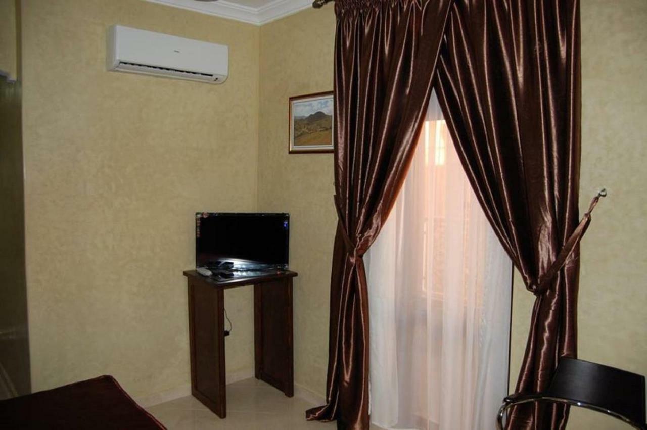 Hotel Amoudou فندق أمودو Tiznit Ngoại thất bức ảnh